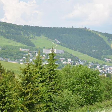 Nice Holiday Home In The Ore Mountains Only 500M From The Chairlift Loučná pod Klínovcem Eksteriør bilde